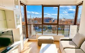 No̱410 City View Apartment & Free Parking